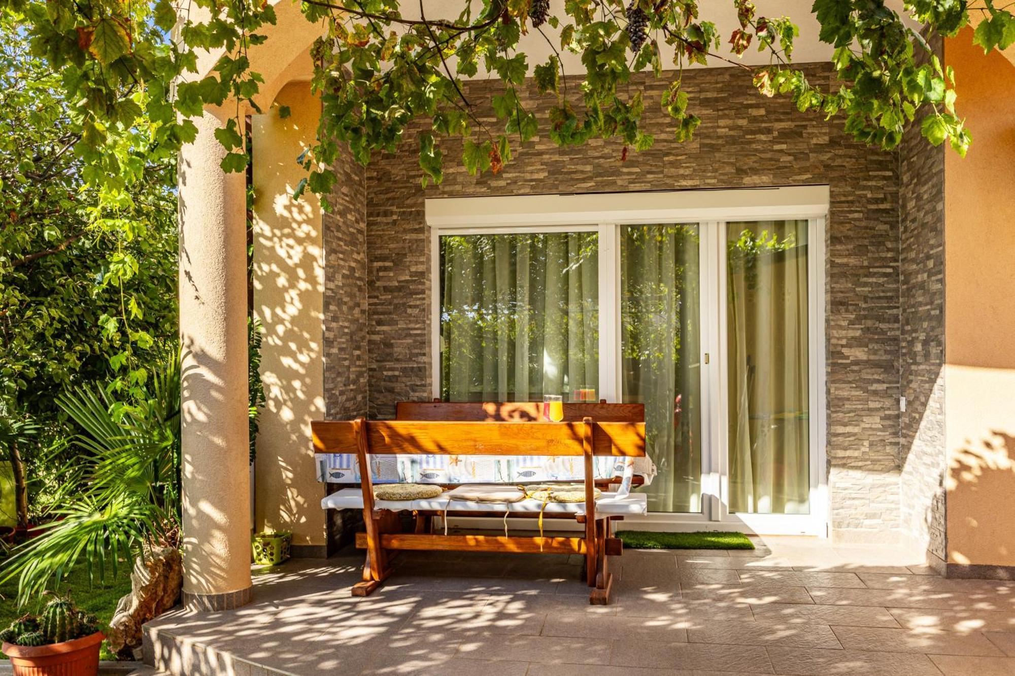 מדולין Apartments Mijic מראה חיצוני תמונה