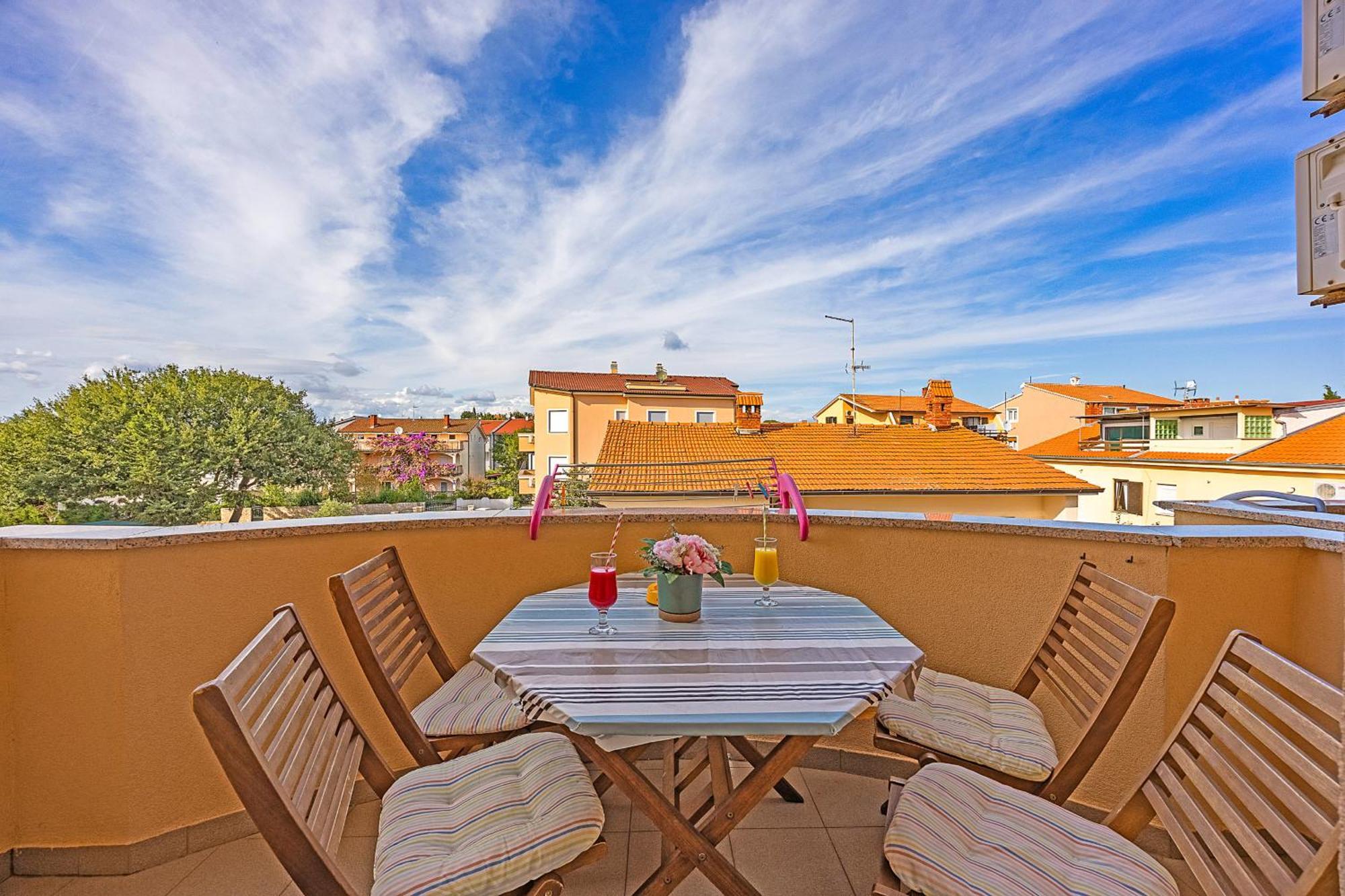 מדולין Apartments Mijic מראה חיצוני תמונה