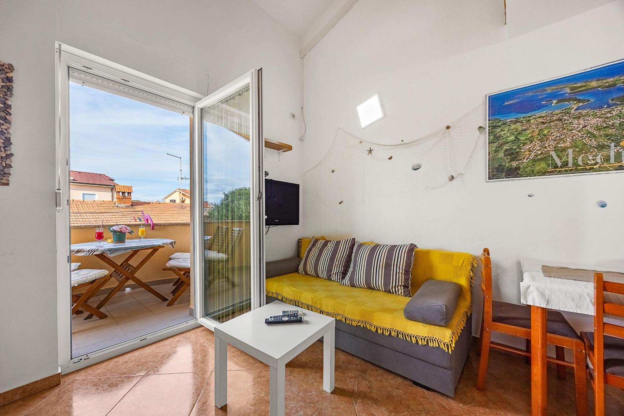 מדולין Apartments Mijic מראה חיצוני תמונה